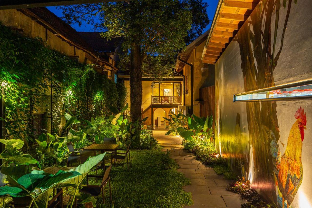 The Postcard Mandalay Hall, Kochi Екстер'єр фото